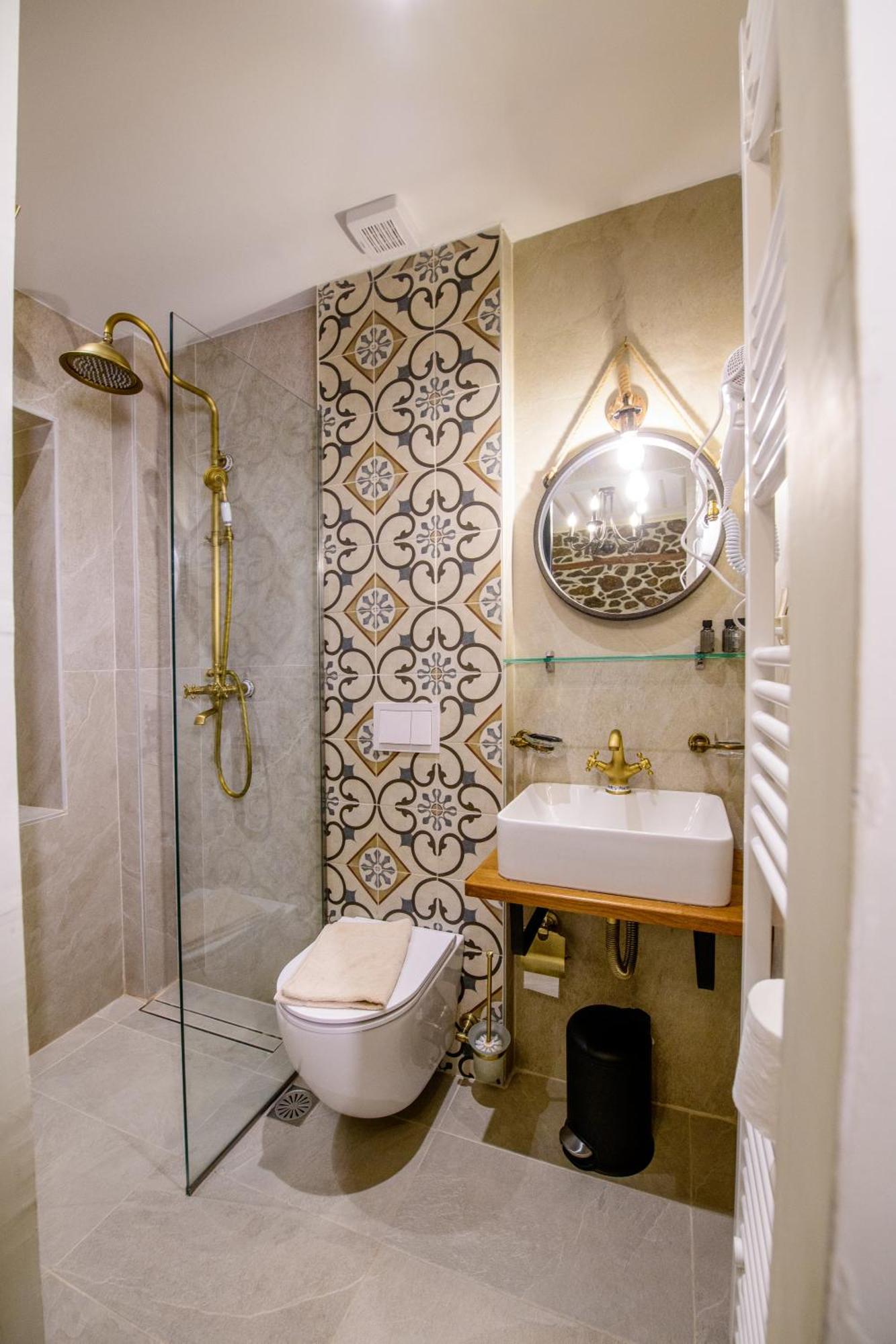 Agios Germanos Hotel ภายนอก รูปภาพ