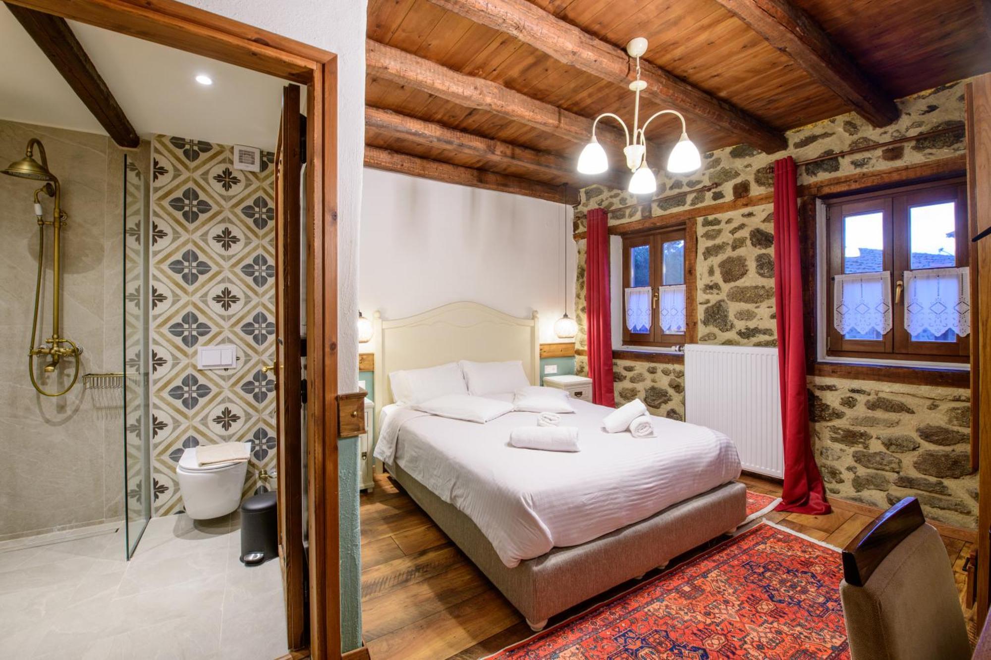 Agios Germanos Hotel ภายนอก รูปภาพ