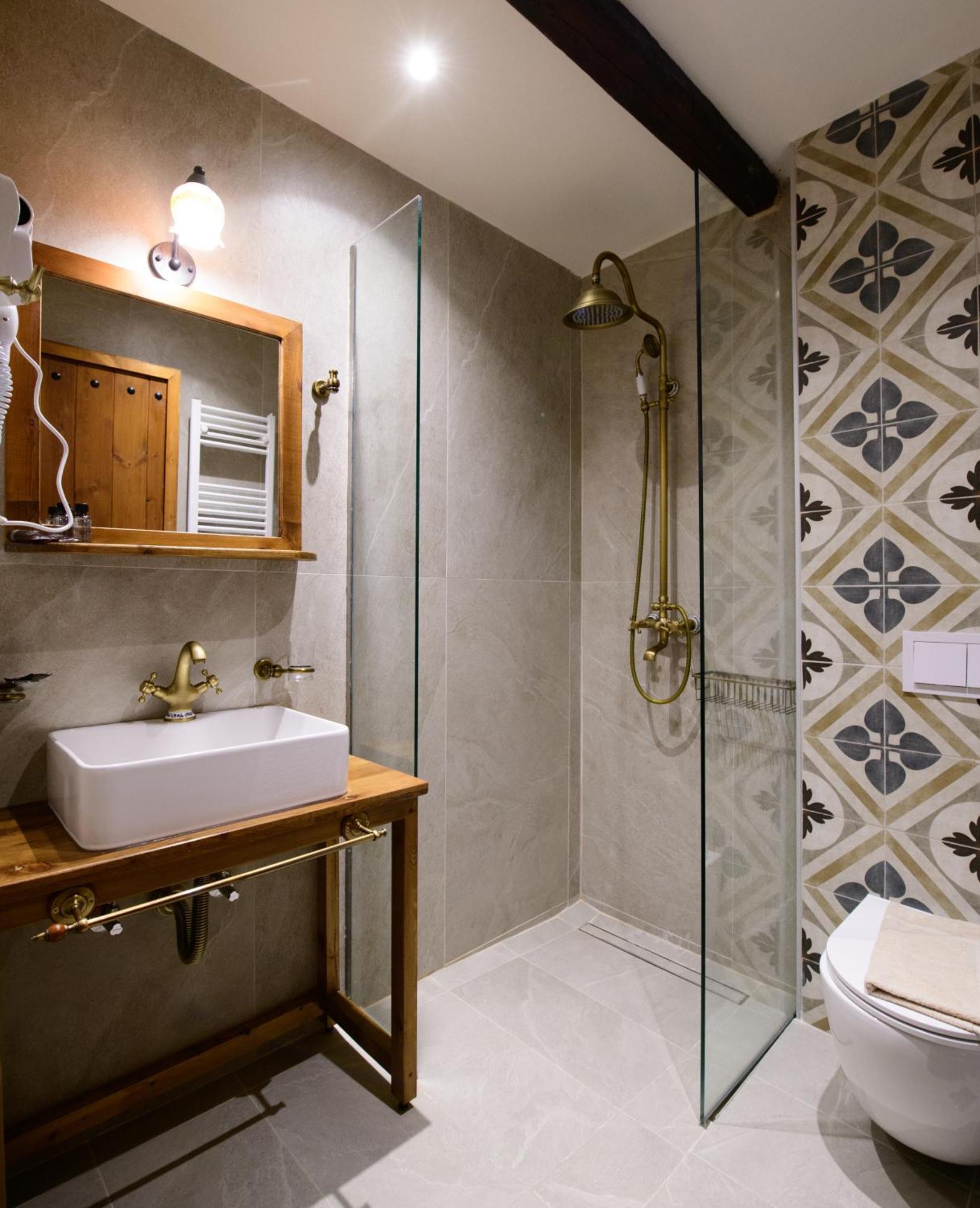 Agios Germanos Hotel ภายนอก รูปภาพ
