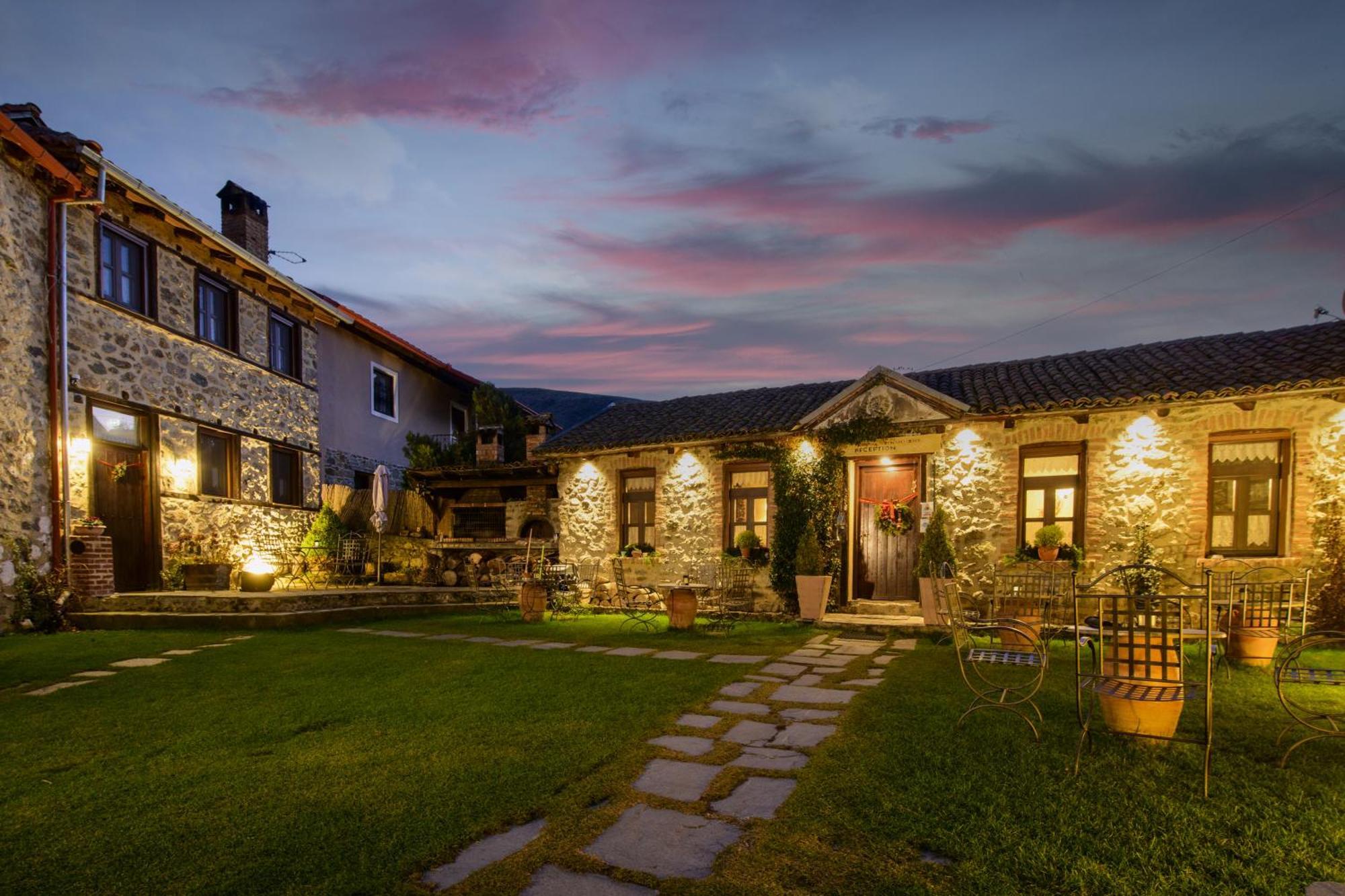Agios Germanos Hotel ภายนอก รูปภาพ